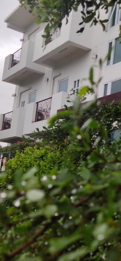 Maesot Siri Hotel Mae Sot Exterior photo