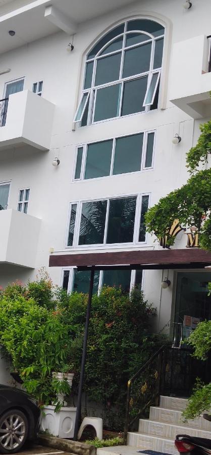 Maesot Siri Hotel Mae Sot Exterior photo
