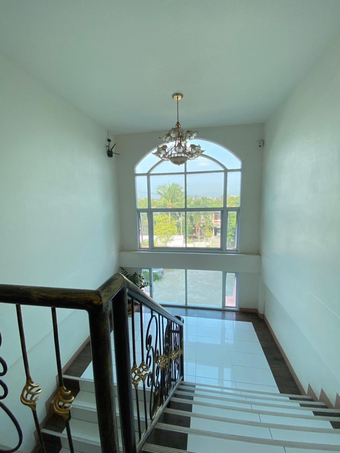 Maesot Siri Hotel Mae Sot Exterior photo